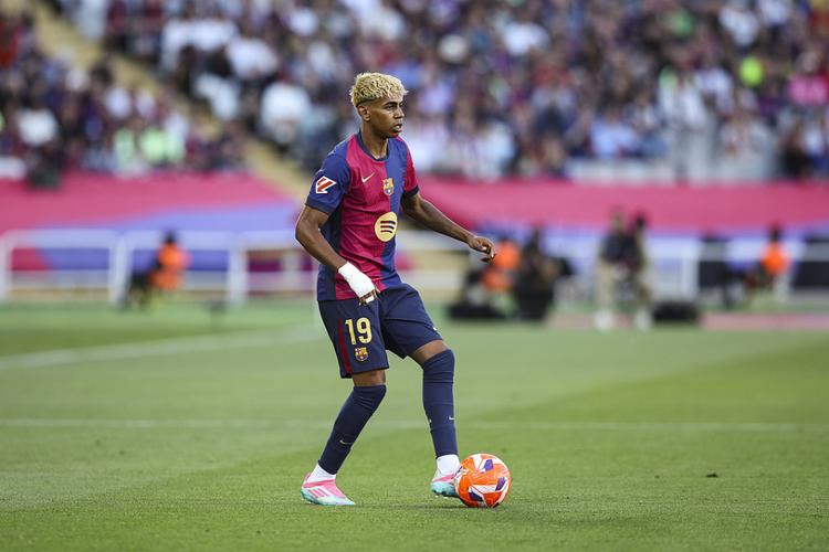 尤文vs都灵：伊尔迪兹领衔，DV9、库普、鲁加尼出战（都灵德比：伊尔迪兹领衔尤文，DV9、库普、鲁加尼皆出场）