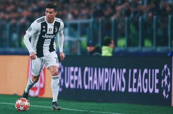 刷新纪录，拜仁2-1客胜巴黎，开局至今已经豪取16连胜（拜仁客场2-1力克巴黎，开季豪取16连胜再写新纪录）