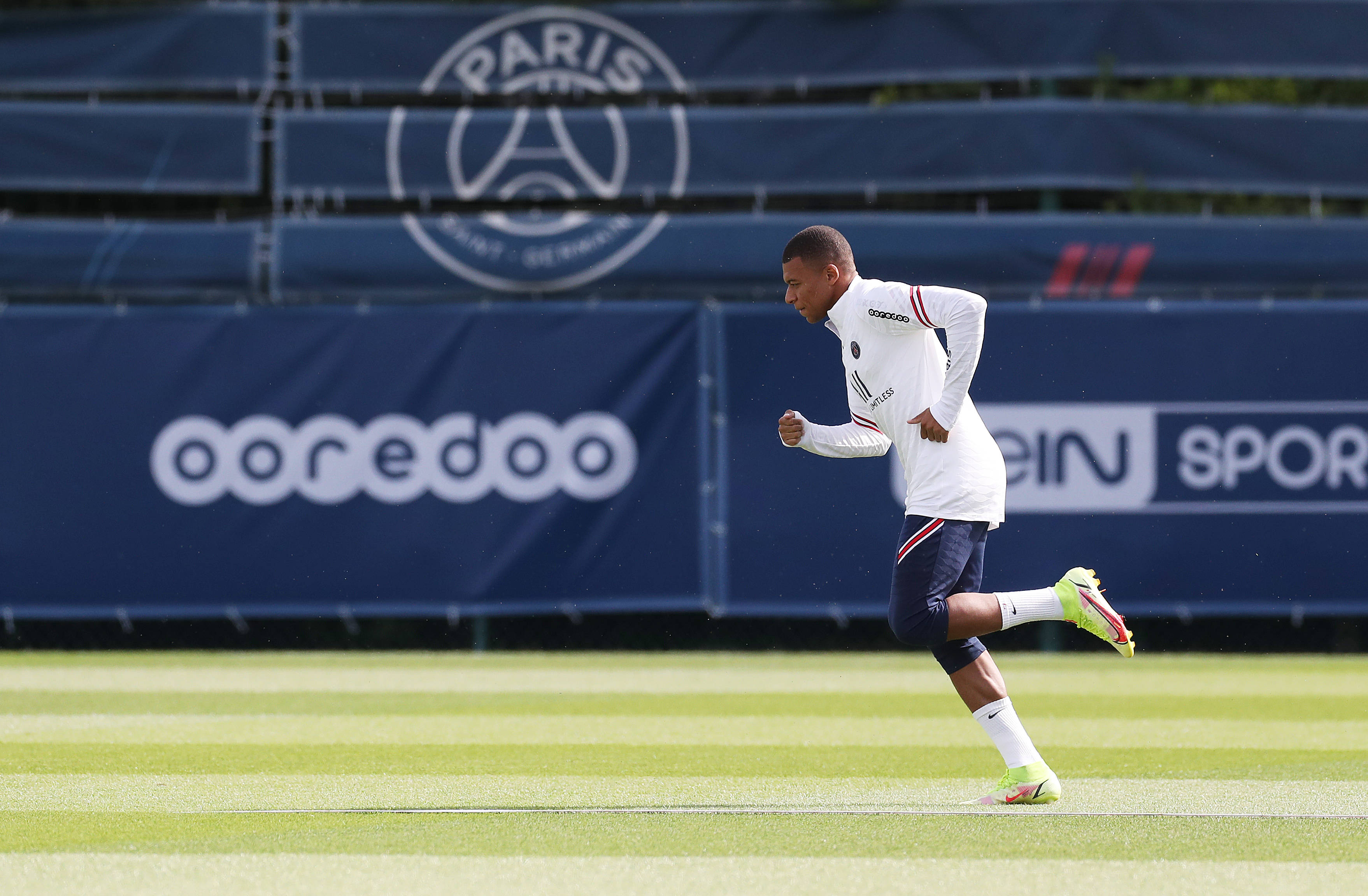 不打了！广东“新王炸”拒绝首战山西队，杜锋藏一手争冠底牌？（广东新组合缺席首战山西，杜锋是否暗藏冲冠杀招？）