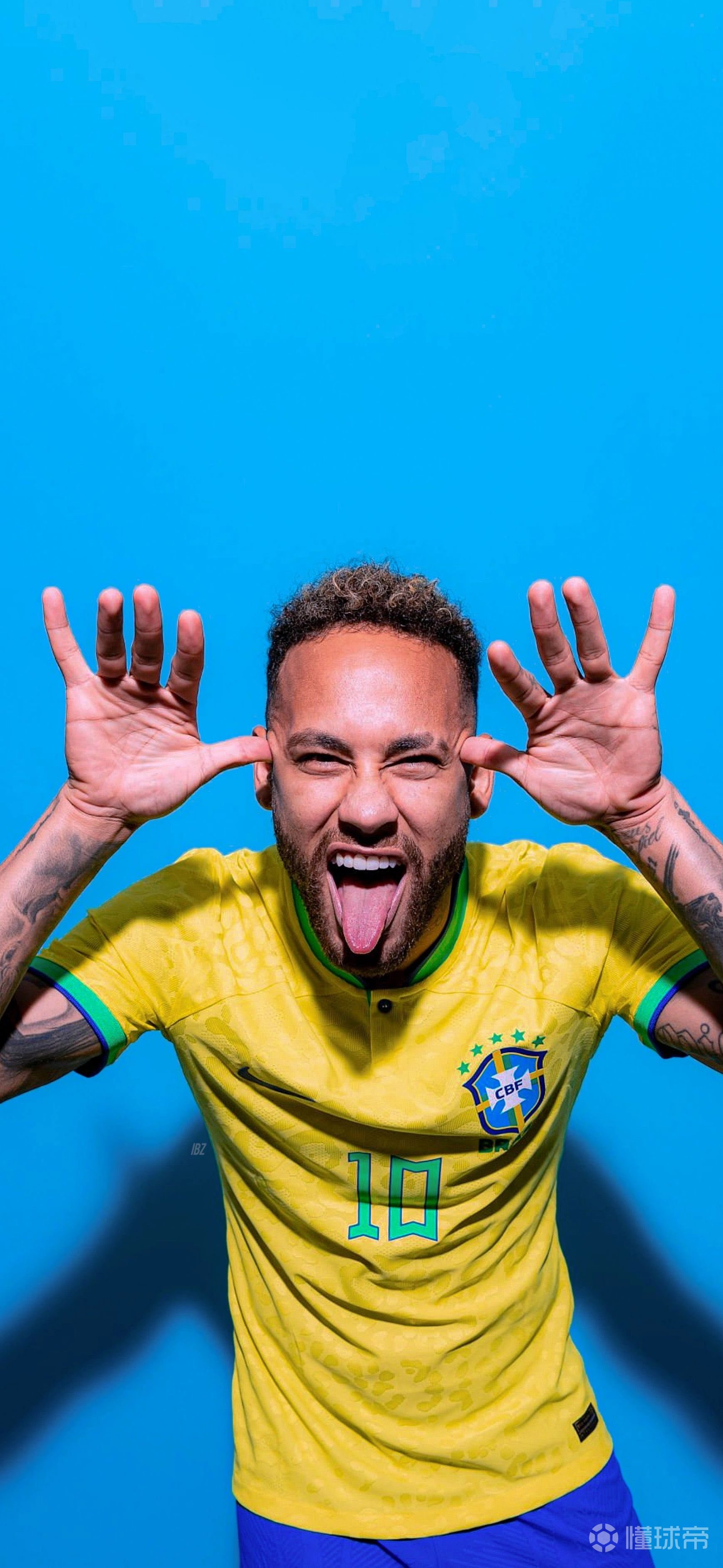 球队在客场打出稳定表现，士气高涨（客场表现稳健，士气正盛）