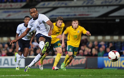 意媒：尤文加入弗罗霍尔特争夺战，与波尔图的良好关系是优势（意媒：尤文竞逐弗罗霍尔特，得益于与波尔图的良好关系）